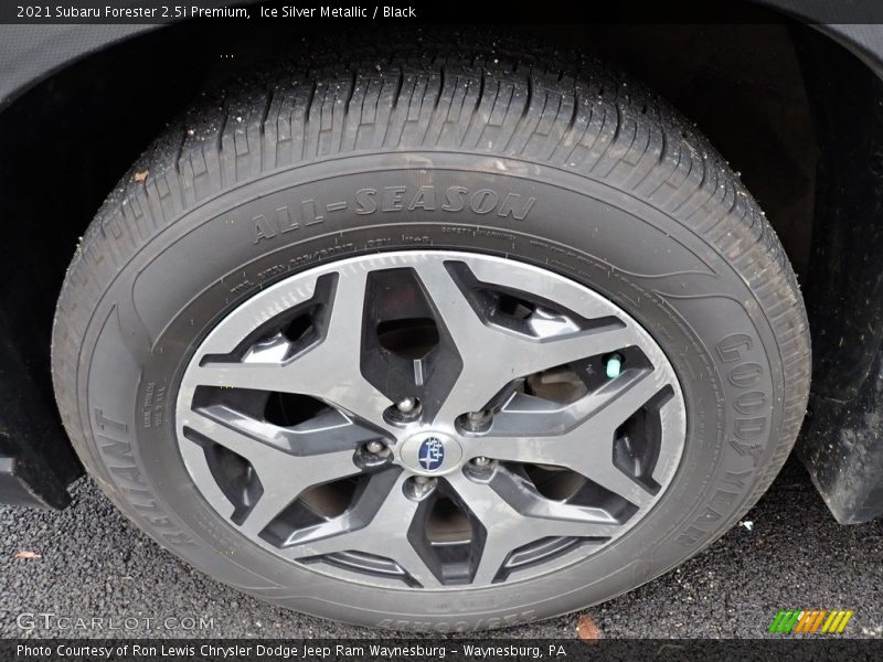 Ice Silver Metallic / Black 2021 Subaru Forester 2.5i Premium