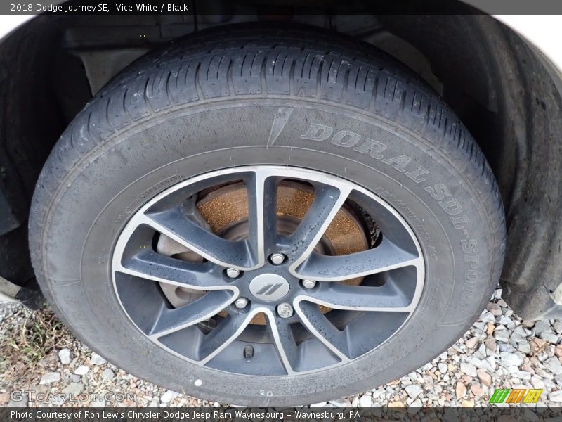 Vice White / Black 2018 Dodge Journey SE