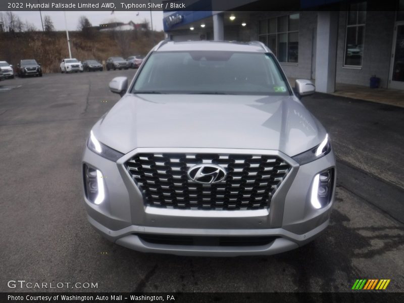 Typhoon Silver / Black 2022 Hyundai Palisade Limited AWD