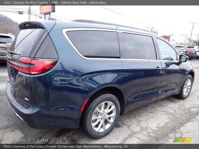 Fathom Blue Pearl / Black/Alloy 2022 Chrysler Pacifica Touring L AWD
