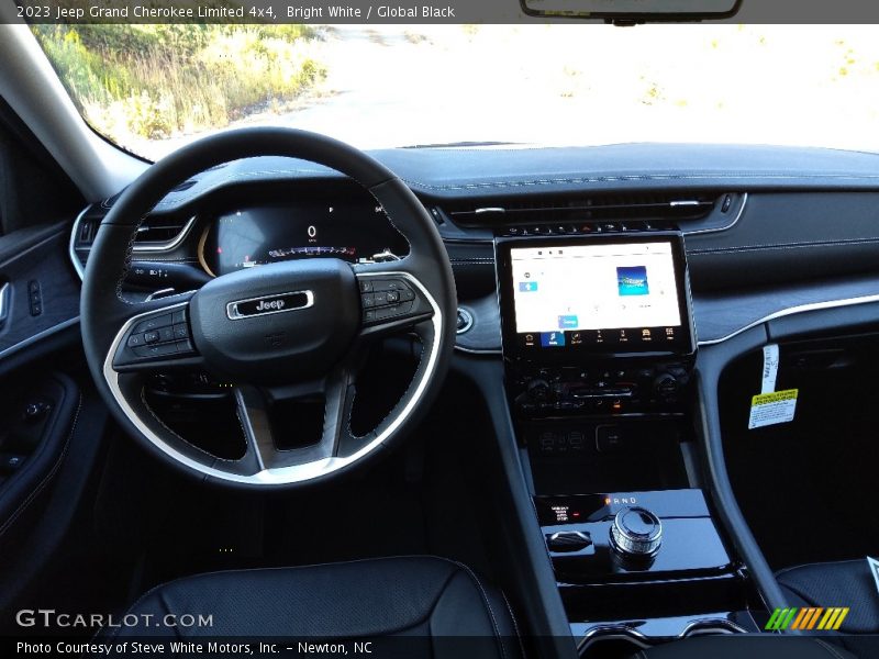 Bright White / Global Black 2023 Jeep Grand Cherokee Limited 4x4