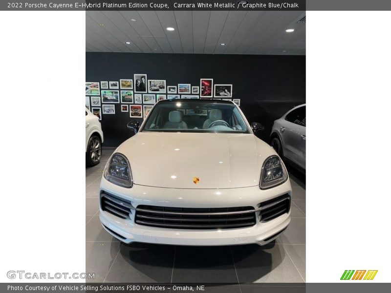 Carrara White Metallic / Graphite Blue/Chalk 2022 Porsche Cayenne E-Hybrid Platinum Edition Coupe