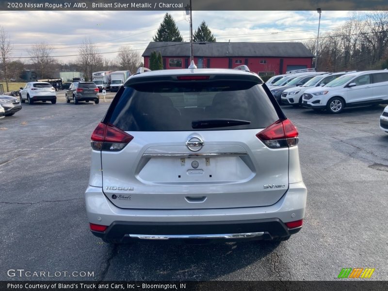 Brilliant Silver Metallic / Charcoal 2020 Nissan Rogue SV AWD