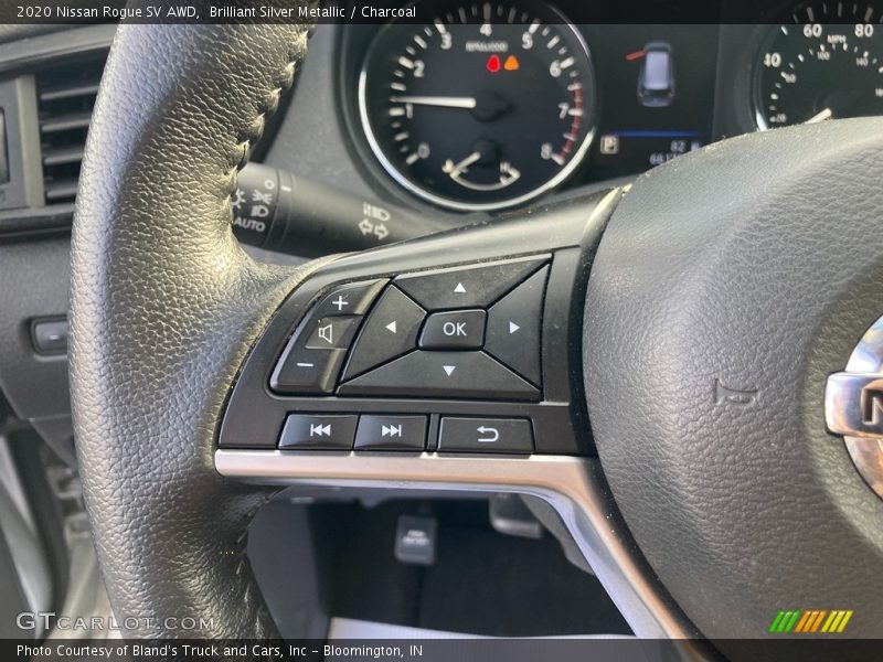Brilliant Silver Metallic / Charcoal 2020 Nissan Rogue SV AWD