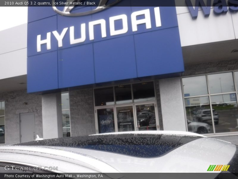 Ice Silver Metallic / Black 2010 Audi Q5 3.2 quattro