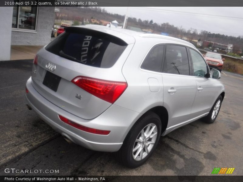 Ice Silver Metallic / Black 2010 Audi Q5 3.2 quattro