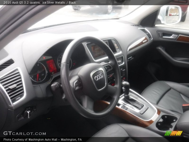 Ice Silver Metallic / Black 2010 Audi Q5 3.2 quattro