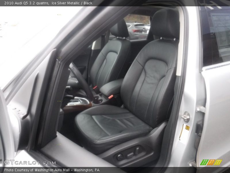 Ice Silver Metallic / Black 2010 Audi Q5 3.2 quattro