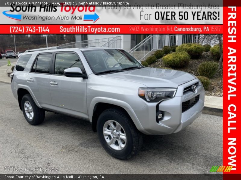 Classic Silver Metallic / Black/Graphite 2023 Toyota 4Runner SR5 4x4