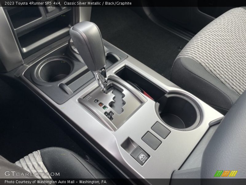 Classic Silver Metallic / Black/Graphite 2023 Toyota 4Runner SR5 4x4