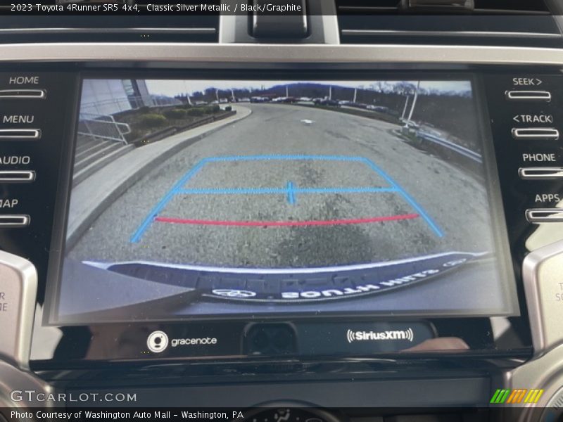 Classic Silver Metallic / Black/Graphite 2023 Toyota 4Runner SR5 4x4