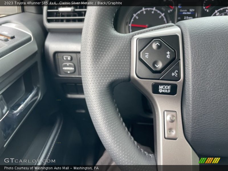 Classic Silver Metallic / Black/Graphite 2023 Toyota 4Runner SR5 4x4