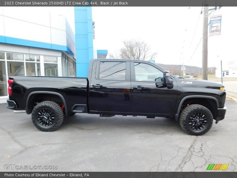 Black / Jet Black 2023 Chevrolet Silverado 2500HD LTZ Crew Cab 4x4