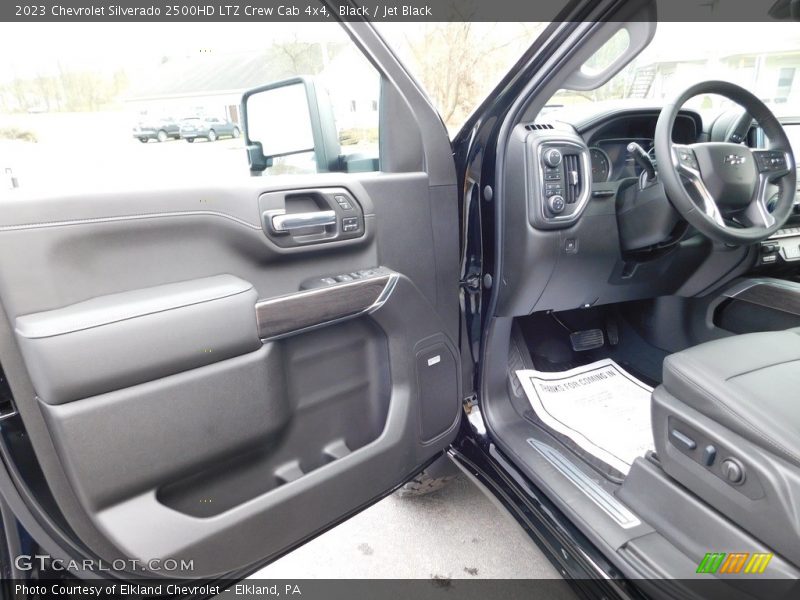 Black / Jet Black 2023 Chevrolet Silverado 2500HD LTZ Crew Cab 4x4