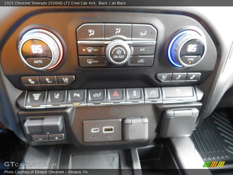 Controls of 2023 Silverado 2500HD LTZ Crew Cab 4x4