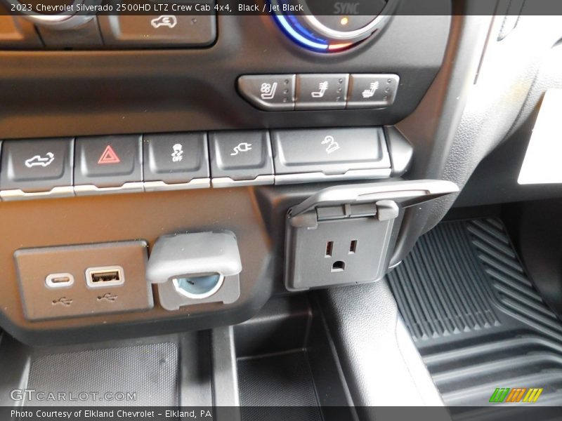 Controls of 2023 Silverado 2500HD LTZ Crew Cab 4x4