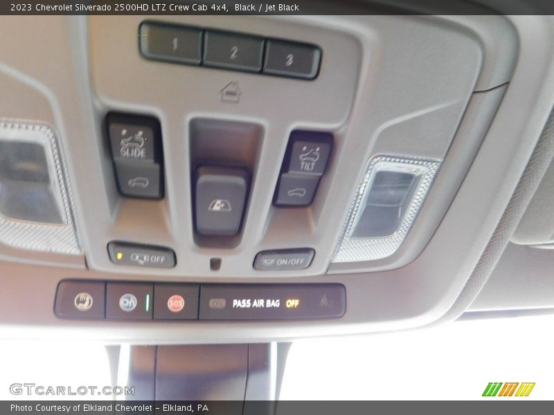 Black / Jet Black 2023 Chevrolet Silverado 2500HD LTZ Crew Cab 4x4
