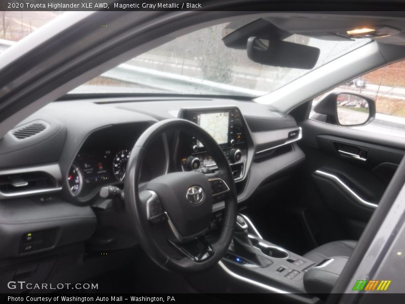 Magnetic Gray Metallic / Black 2020 Toyota Highlander XLE AWD