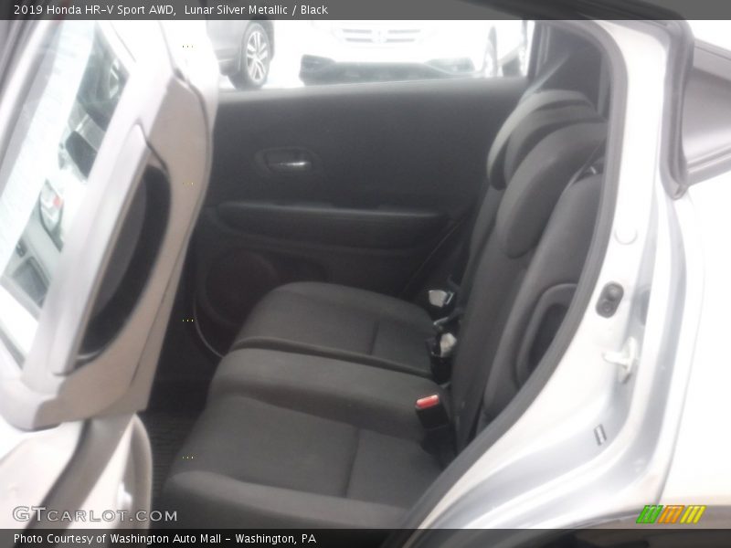 Lunar Silver Metallic / Black 2019 Honda HR-V Sport AWD