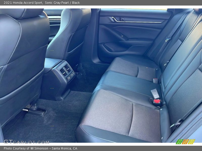 Sonic Gray Pearl / Black 2021 Honda Accord Sport