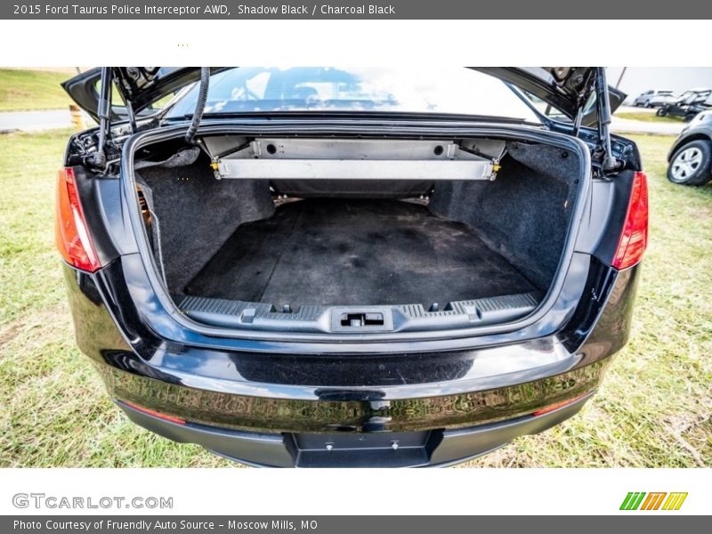  2015 Taurus Police Interceptor AWD Trunk
