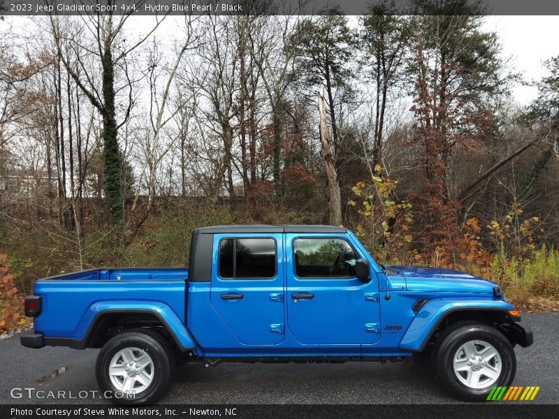 Hydro Blue Pearl / Black 2023 Jeep Gladiator Sport 4x4