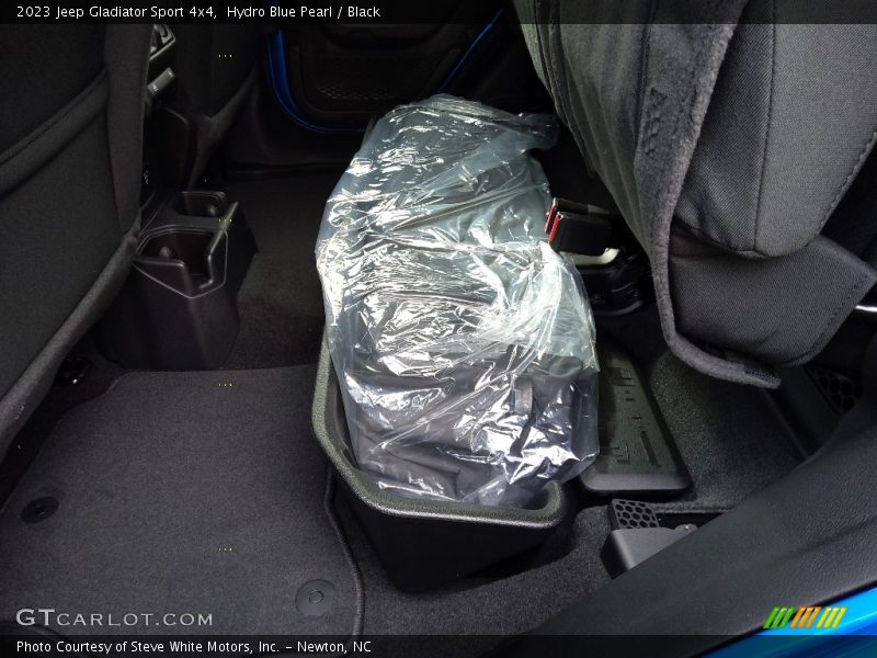 Hydro Blue Pearl / Black 2023 Jeep Gladiator Sport 4x4