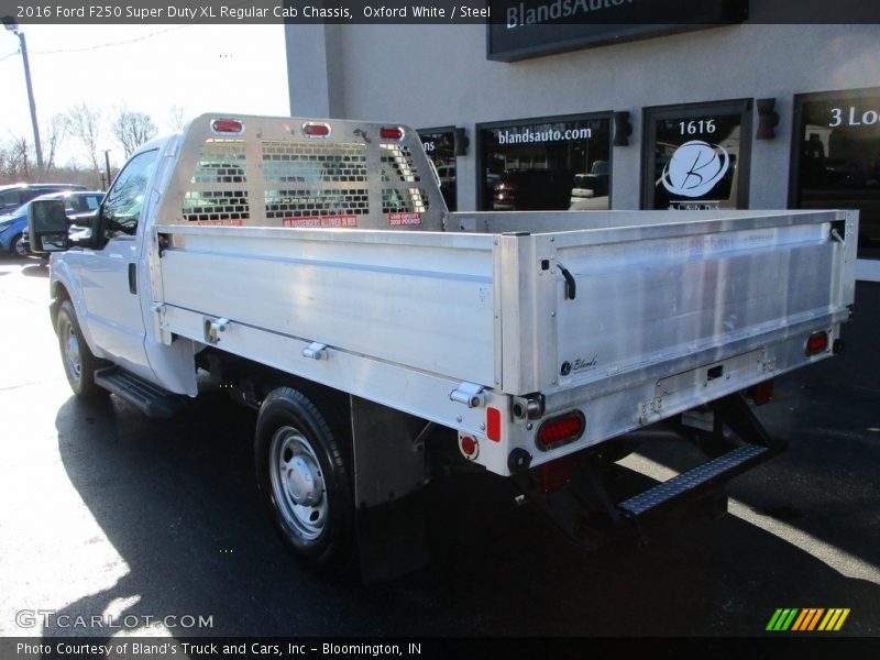 Oxford White / Steel 2016 Ford F250 Super Duty XL Regular Cab Chassis