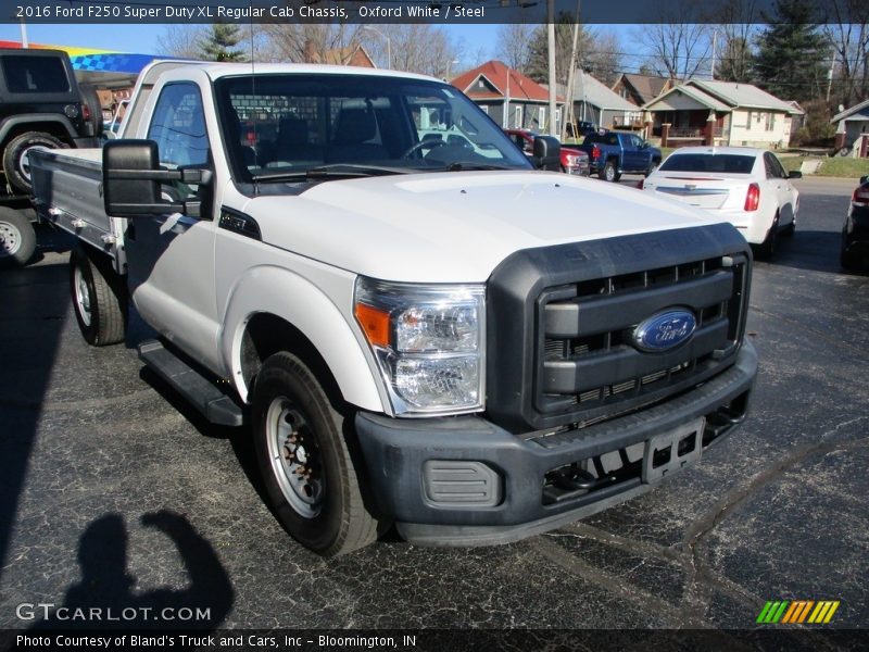 Oxford White / Steel 2016 Ford F250 Super Duty XL Regular Cab Chassis