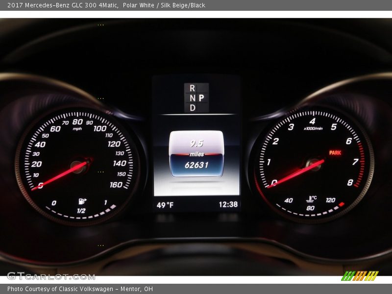 Polar White / Silk Beige/Black 2017 Mercedes-Benz GLC 300 4Matic