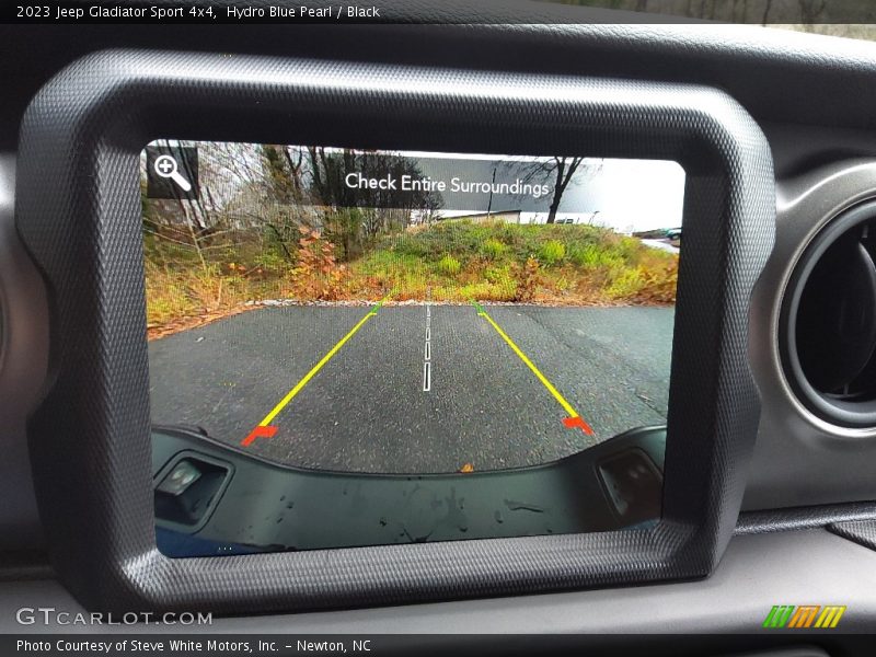 Hydro Blue Pearl / Black 2023 Jeep Gladiator Sport 4x4