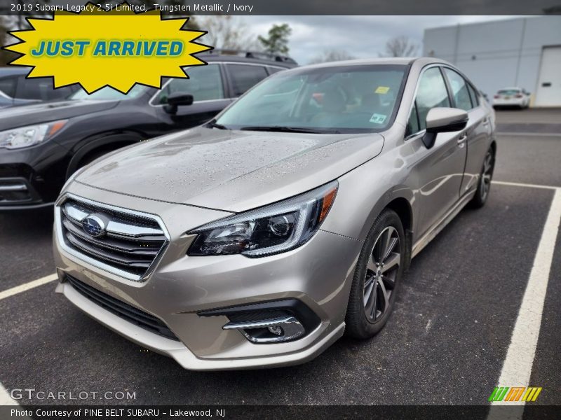 Tungsten Metallic / Ivory 2019 Subaru Legacy 2.5i Limited