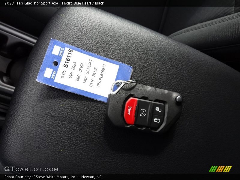 Hydro Blue Pearl / Black 2023 Jeep Gladiator Sport 4x4