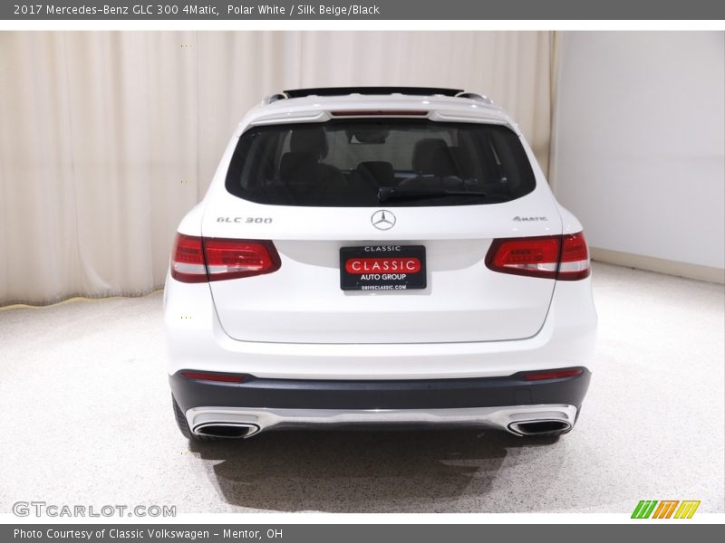 Polar White / Silk Beige/Black 2017 Mercedes-Benz GLC 300 4Matic