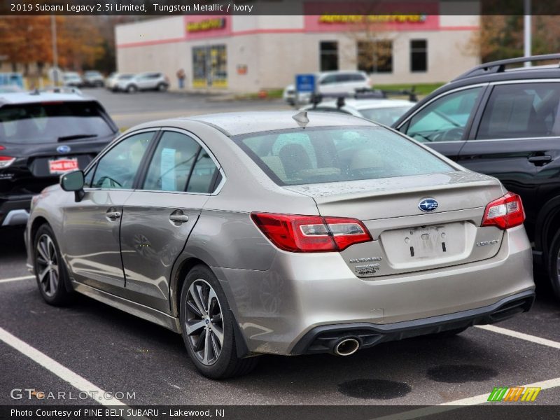 Tungsten Metallic / Ivory 2019 Subaru Legacy 2.5i Limited