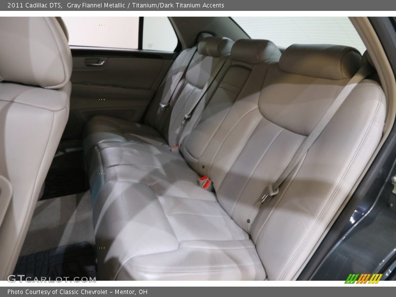 Gray Flannel Metallic / Titanium/Dark Titanium Accents 2011 Cadillac DTS