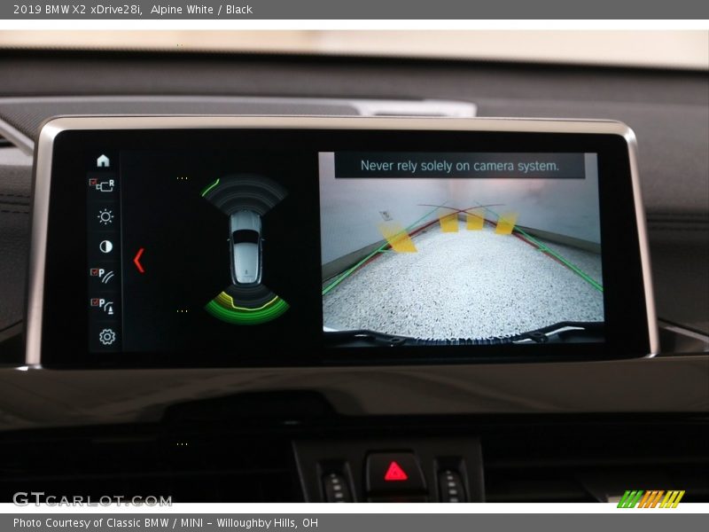 Alpine White / Black 2019 BMW X2 xDrive28i