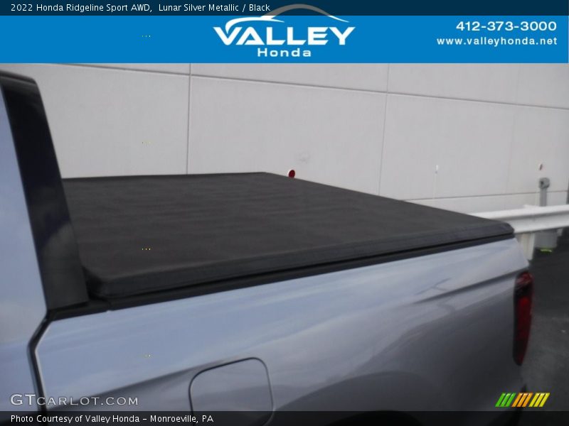 Lunar Silver Metallic / Black 2022 Honda Ridgeline Sport AWD