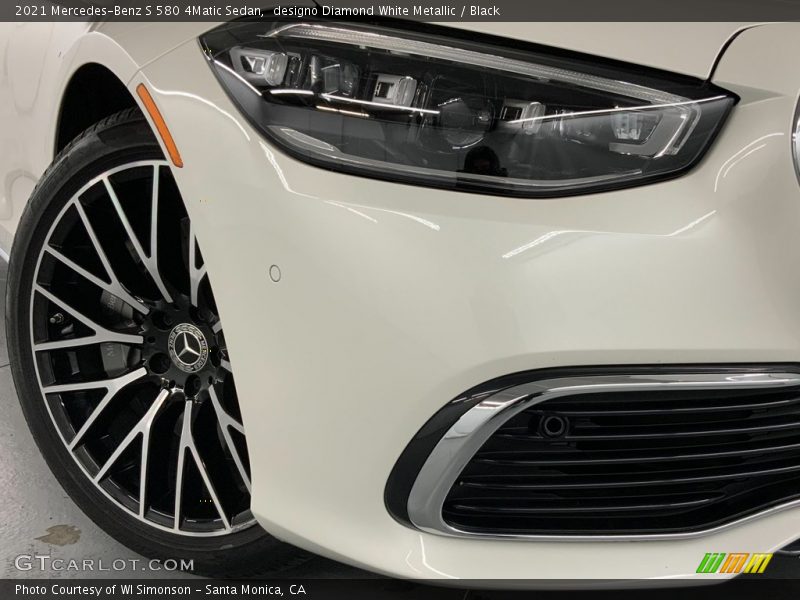 designo Diamond White Metallic / Black 2021 Mercedes-Benz S 580 4Matic Sedan