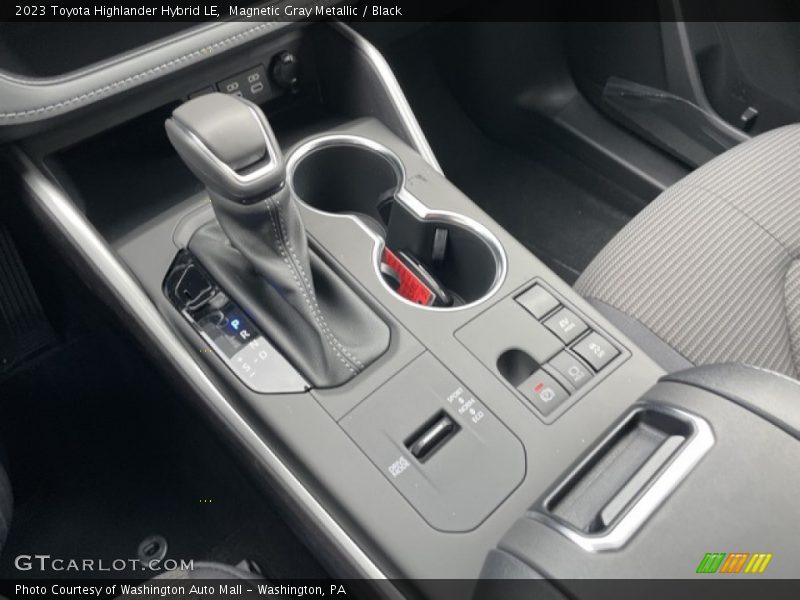 Magnetic Gray Metallic / Black 2023 Toyota Highlander Hybrid LE