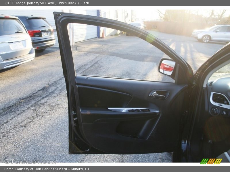 Pitch Black / Black 2017 Dodge Journey SXT AWD