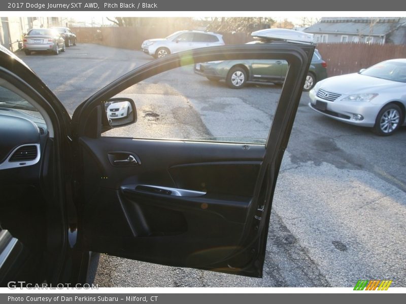 Pitch Black / Black 2017 Dodge Journey SXT AWD