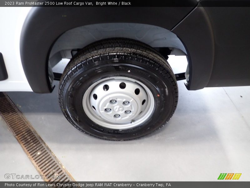  2023 ProMaster 2500 Low Roof Cargo Van Wheel