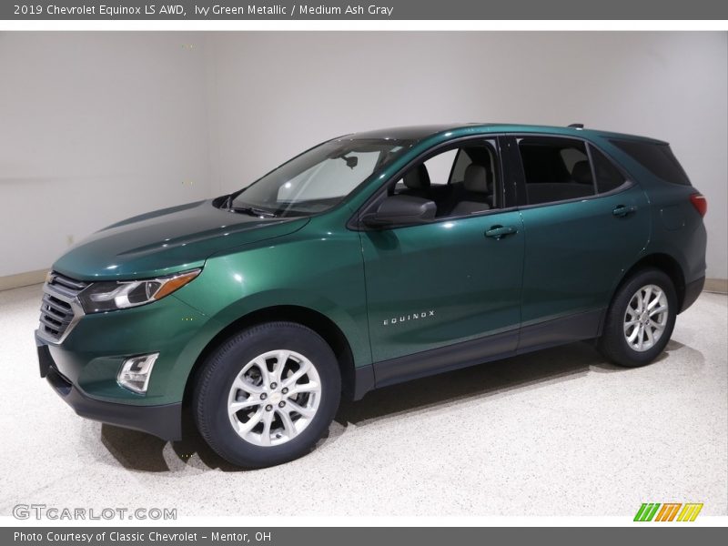 Ivy Green Metallic / Medium Ash Gray 2019 Chevrolet Equinox LS AWD