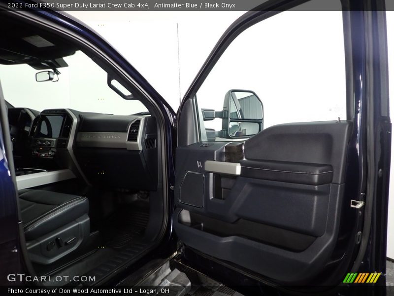 Antimatter Blue / Black Onyx 2022 Ford F350 Super Duty Lariat Crew Cab 4x4