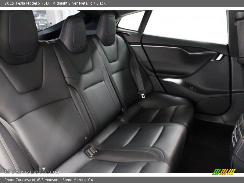 Rear Seat of 2019 Model S 75D