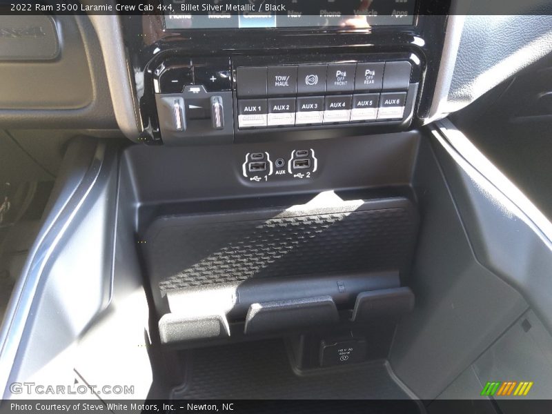 Controls of 2022 3500 Laramie Crew Cab 4x4