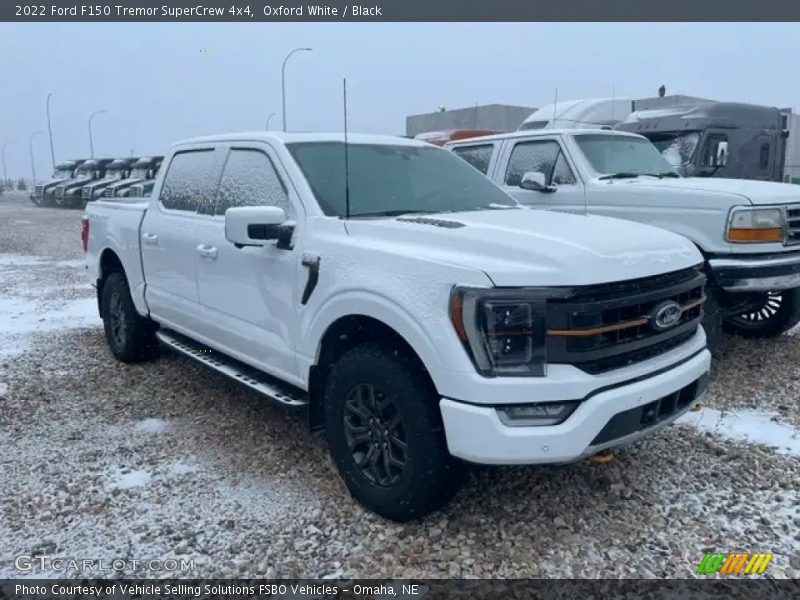 Front 3/4 View of 2022 F150 Tremor SuperCrew 4x4