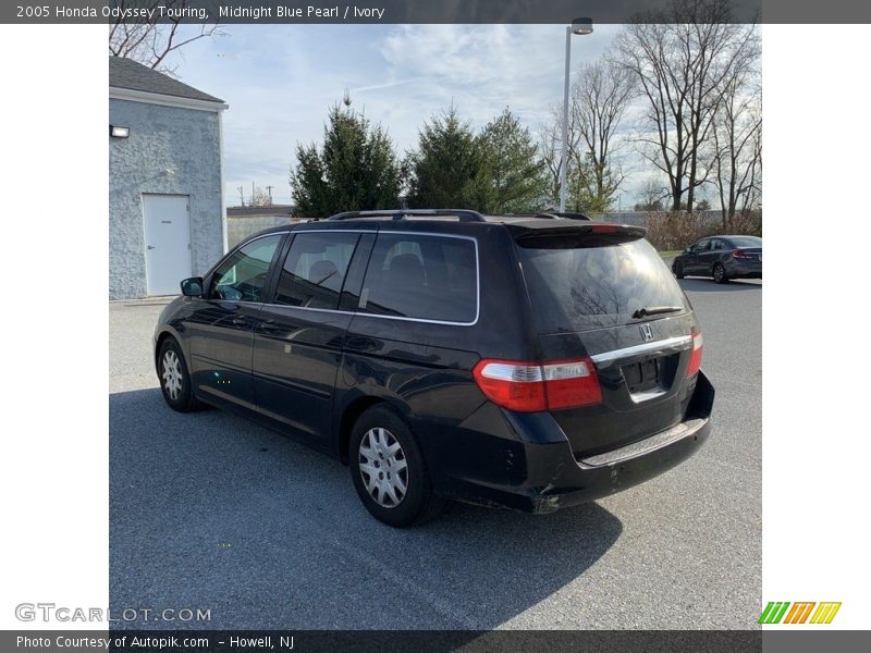 Midnight Blue Pearl / Ivory 2005 Honda Odyssey Touring