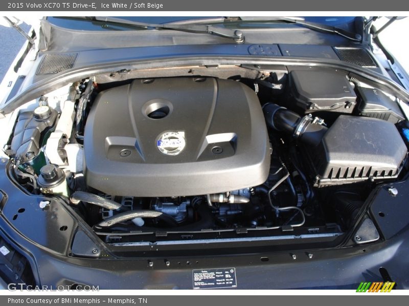  2015 XC70 T5 Drive-E Engine - 2.0 Liter DI Turbocharged DOHC 16-Valve VVT Drive-E 4 Cylinder